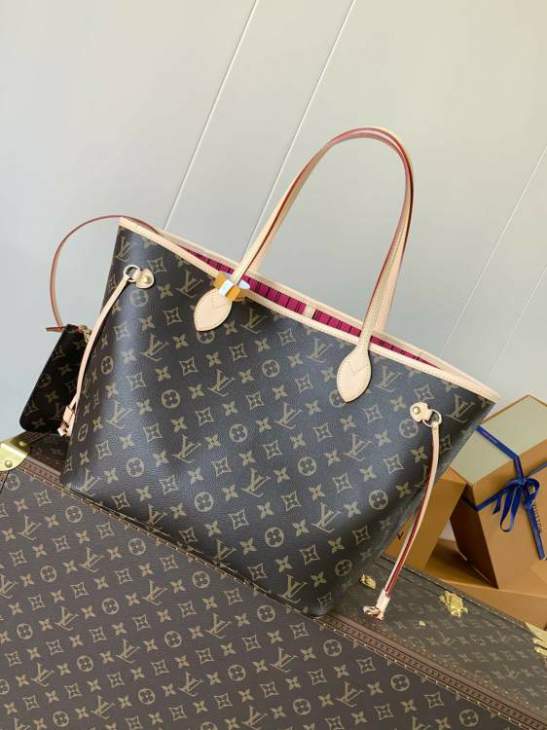 Picture of Louis Vuitton Handbags _SKUfw232395066fw